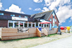 Гостиница Strandhotel Achtert Diek  Лангеог